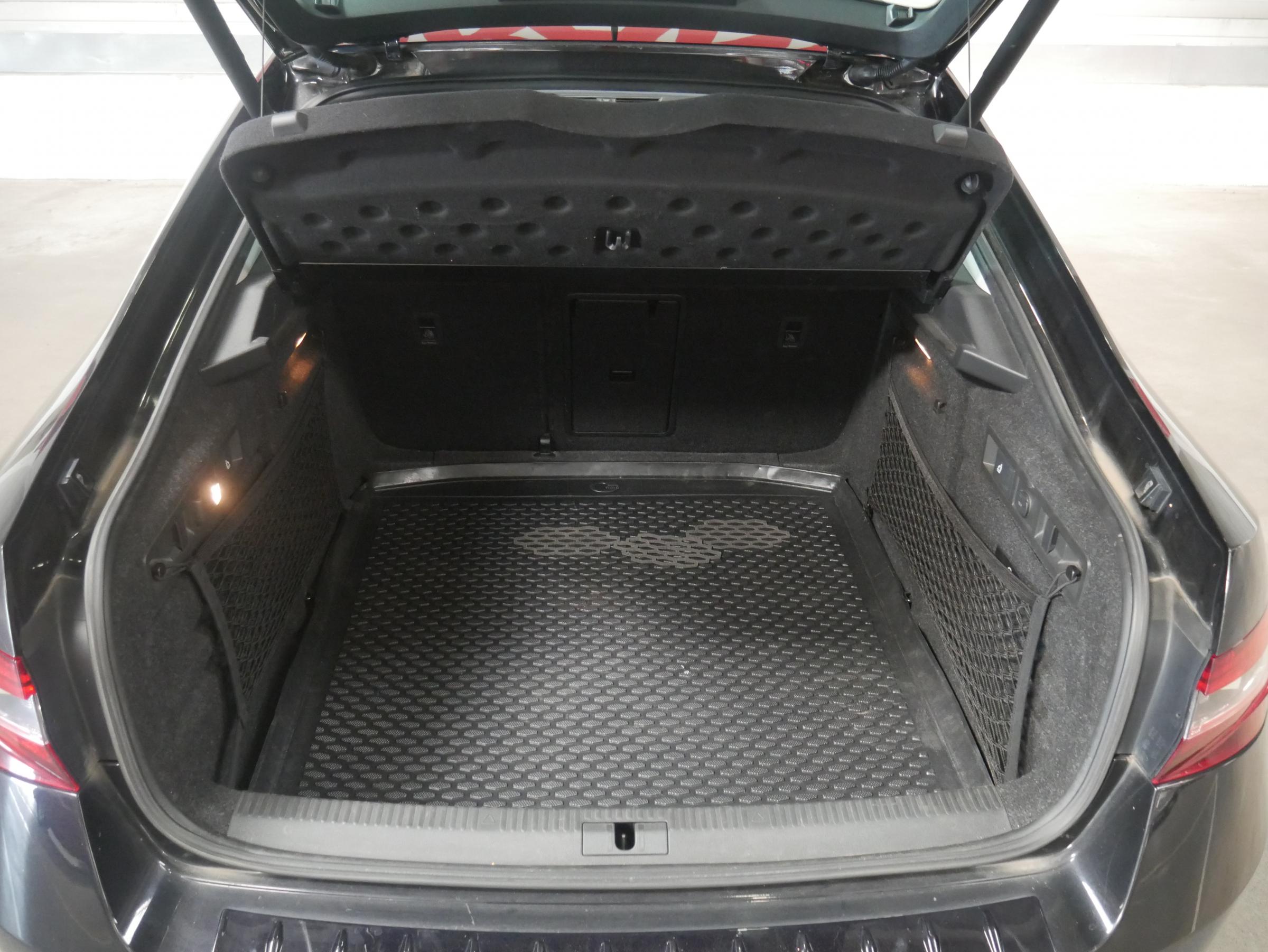 Škoda Superb III, 2016 - pohled č. 7