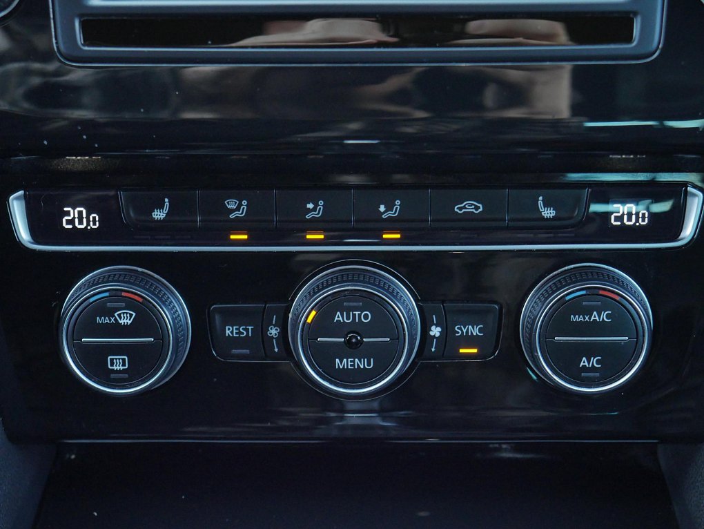 Volkswagen Passat 2.0 TDi R-Line