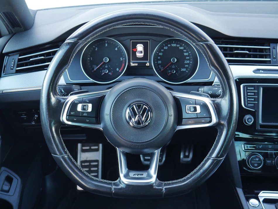 Volkswagen Passat 2.0 TDi R-Line