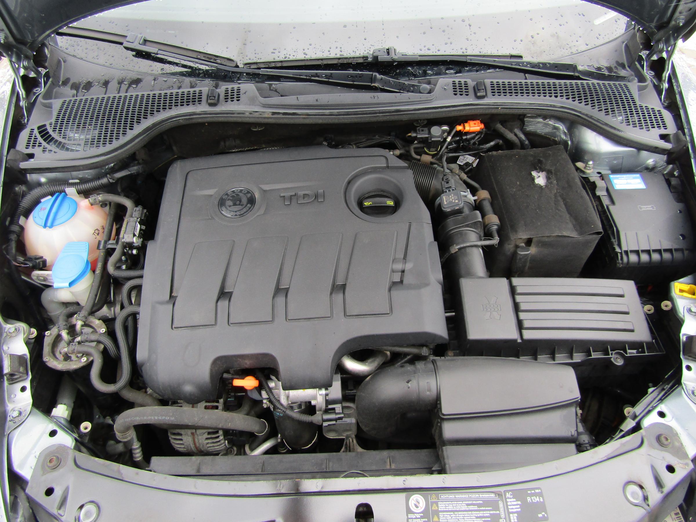 Škoda Octavia II, 2013 - pohled č. 7