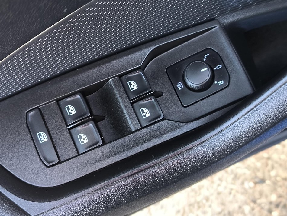 Škoda Octavia IV 1.0 TSi Ambition