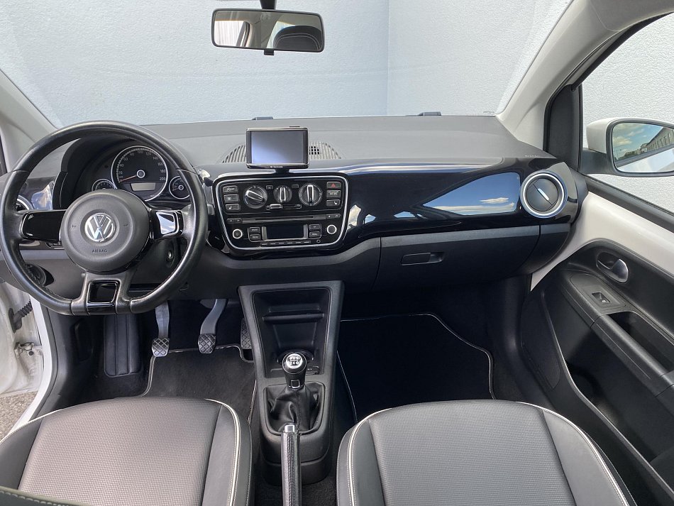 Volkswagen Up! 1.0 MPi Highline