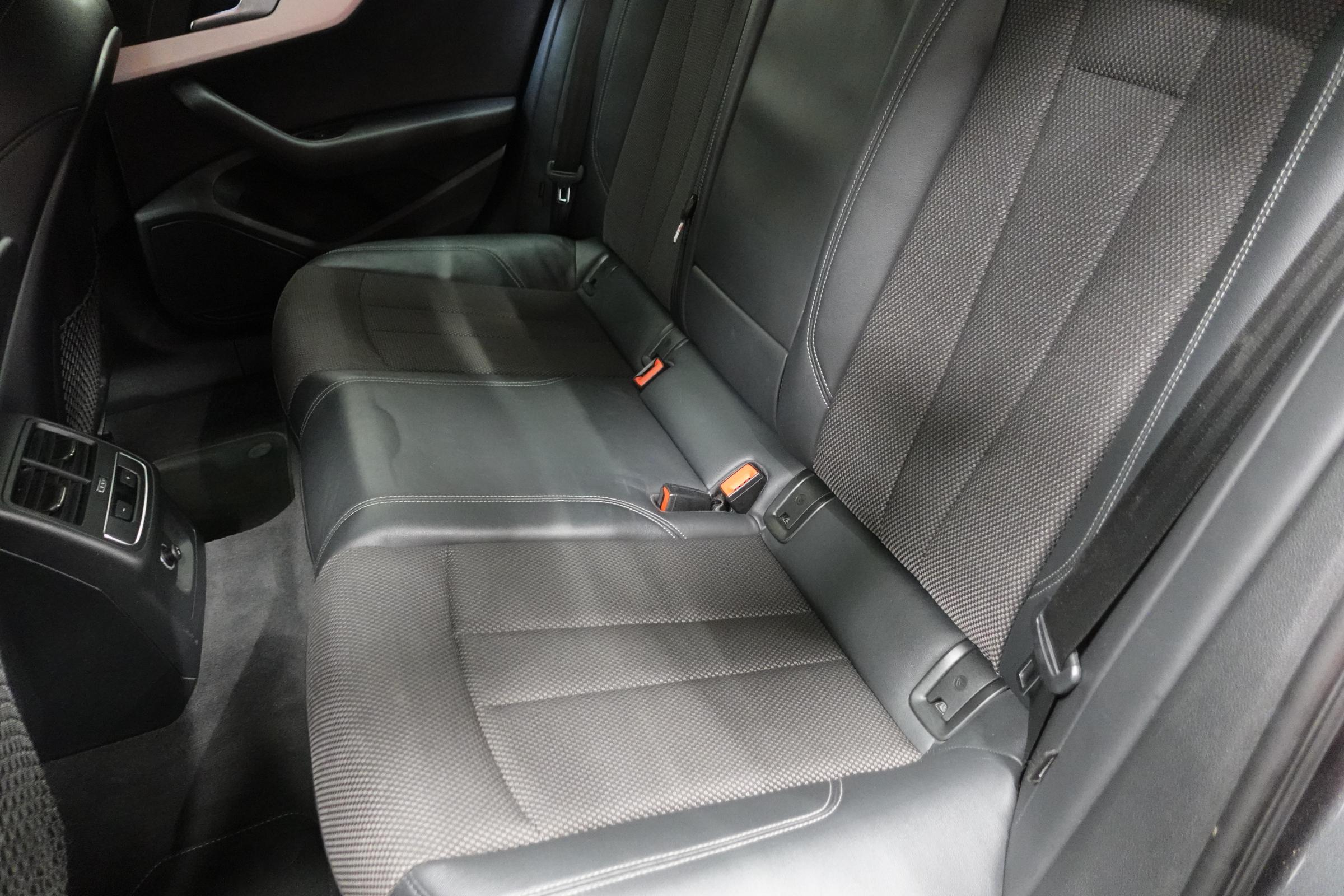 Audi A4, 2017 - pohled č. 12