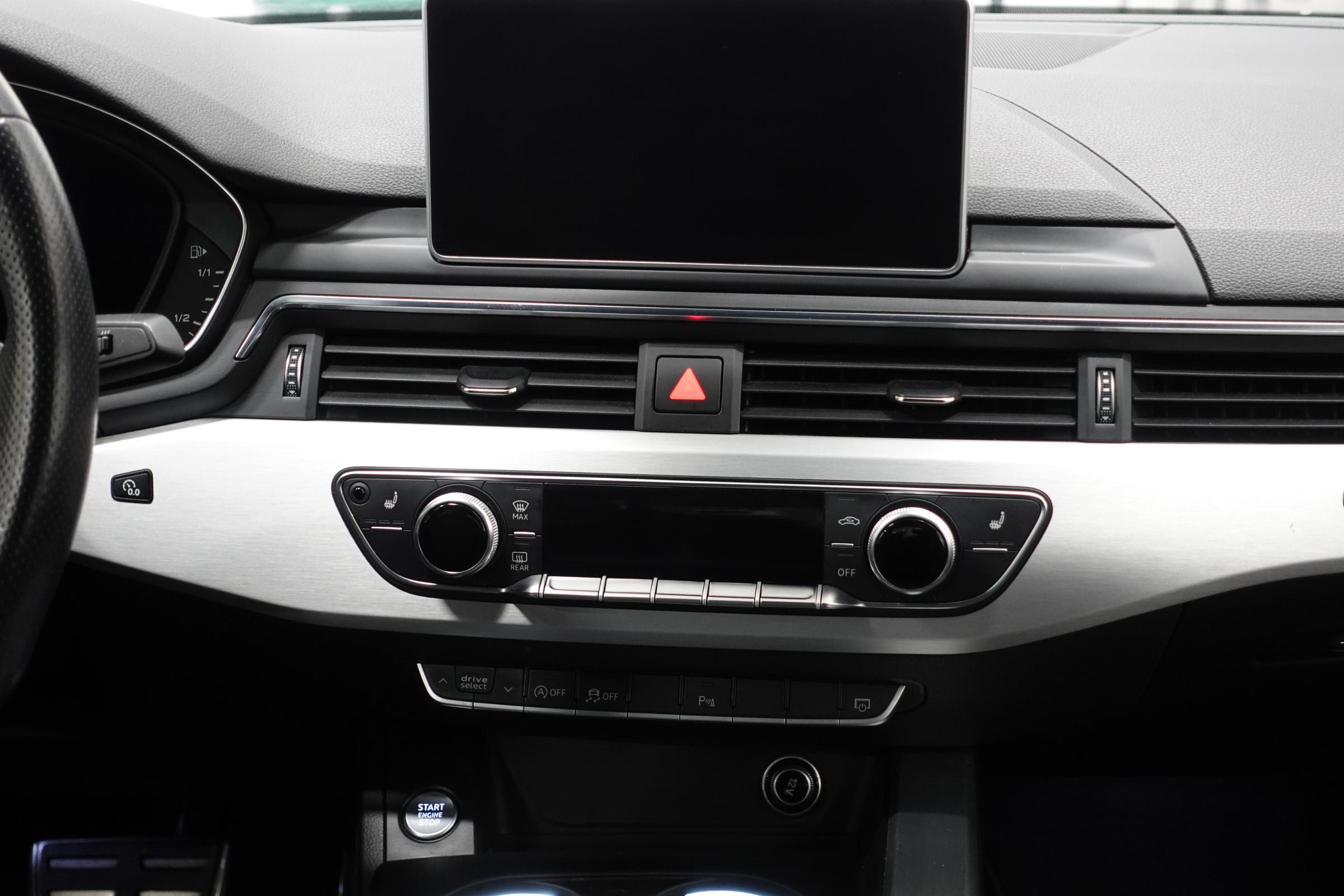 Audi A4, 2017 - pohled č. 9