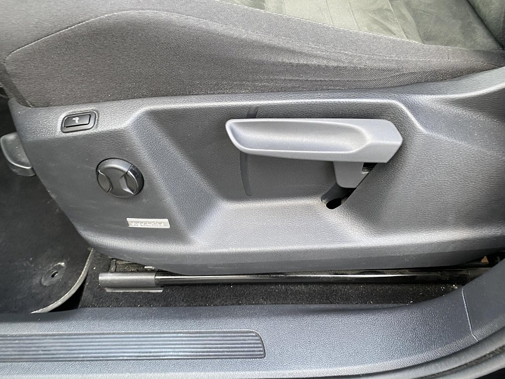 Volkswagen Touran 2.0 TDi Comfortline