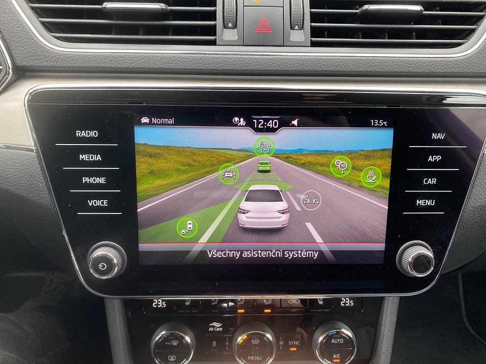 Škoda Superb III 2.0 TSi L&K 4x4