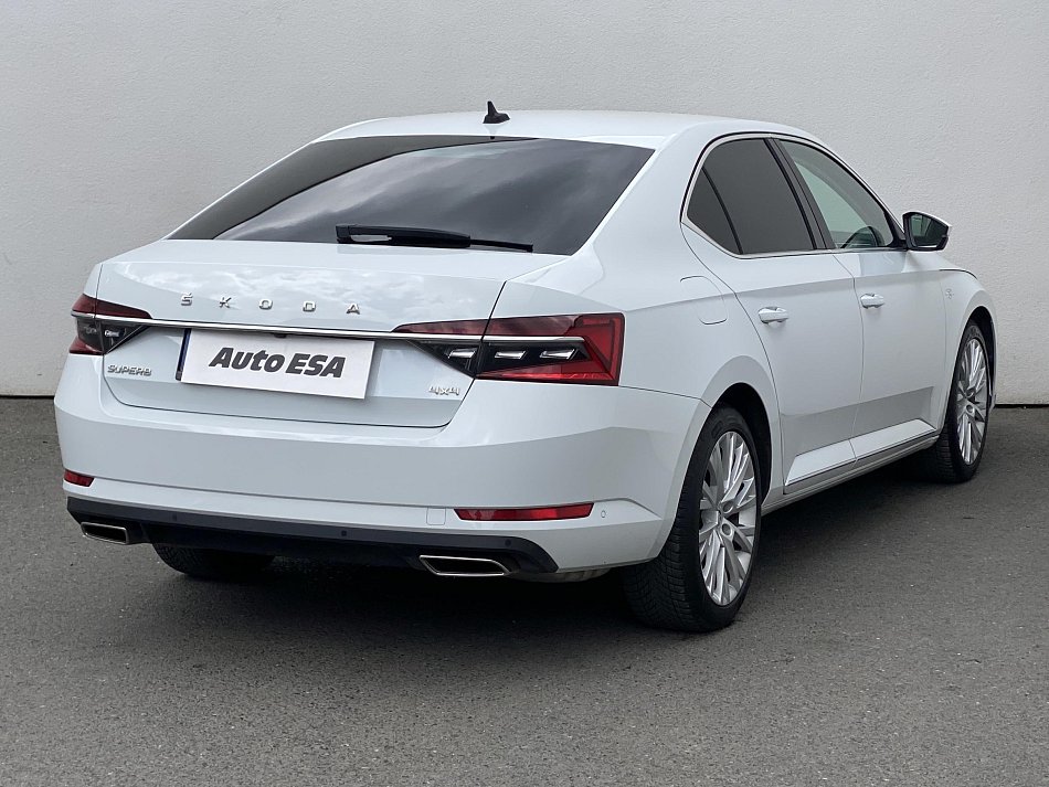 Škoda Superb III 2.0 TSi L&K 4x4