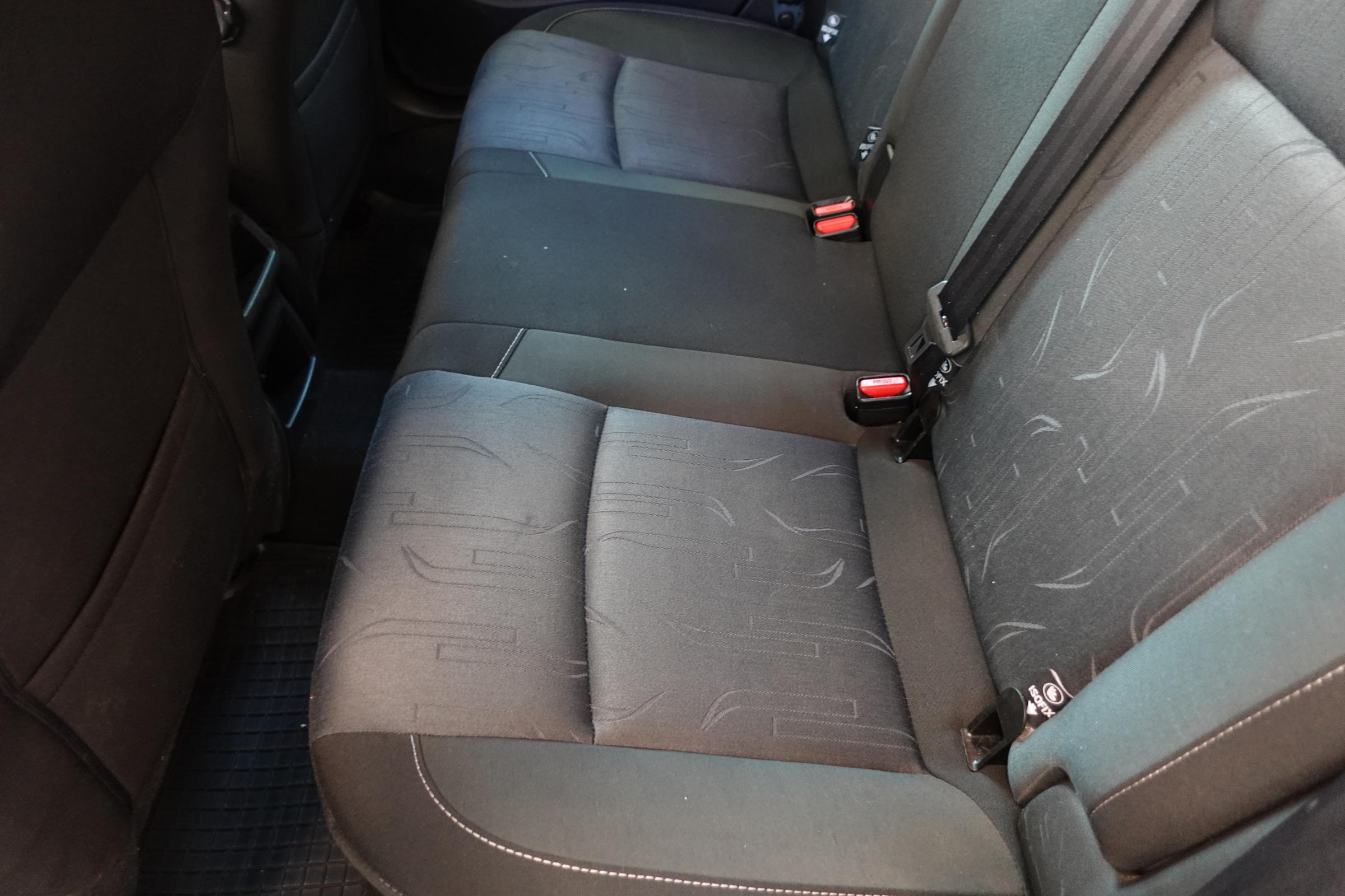 Citroën C4, 2012 - pohled č. 11