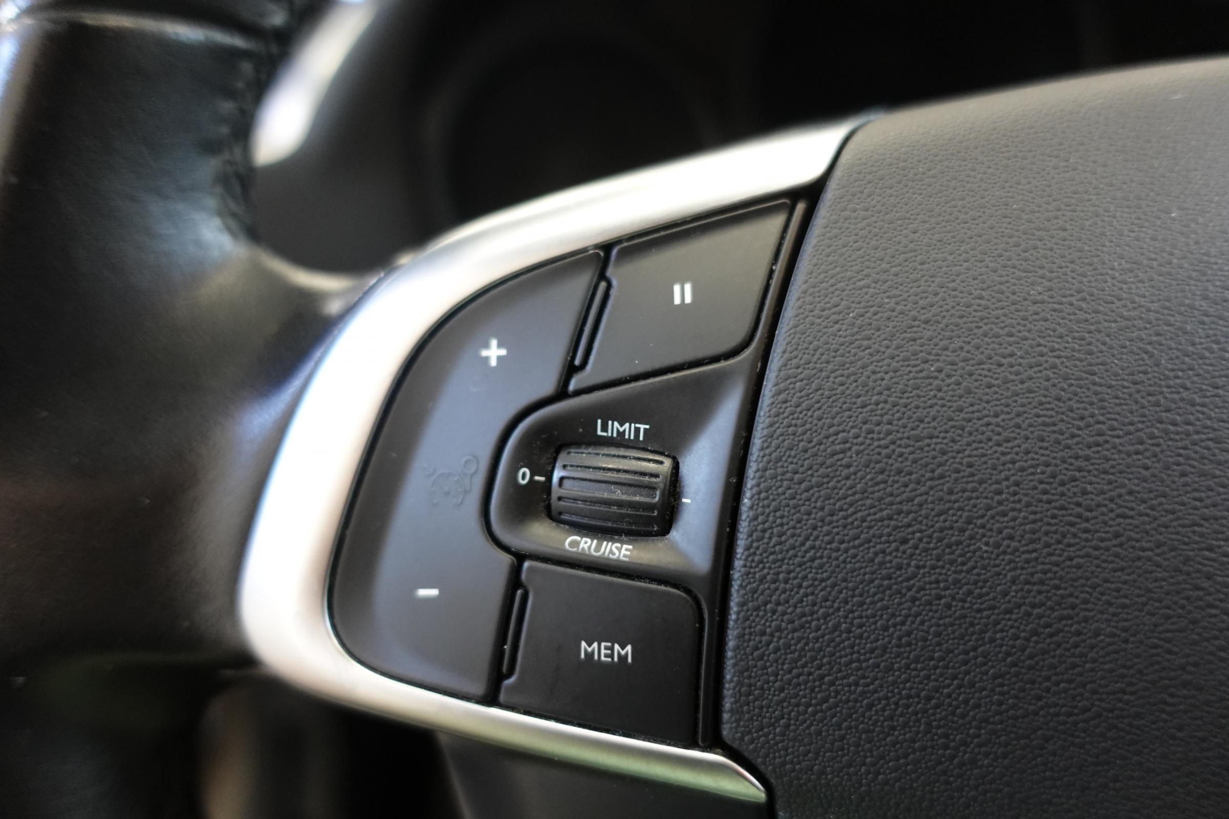 Citroën C4, 2012 - pohled č. 15