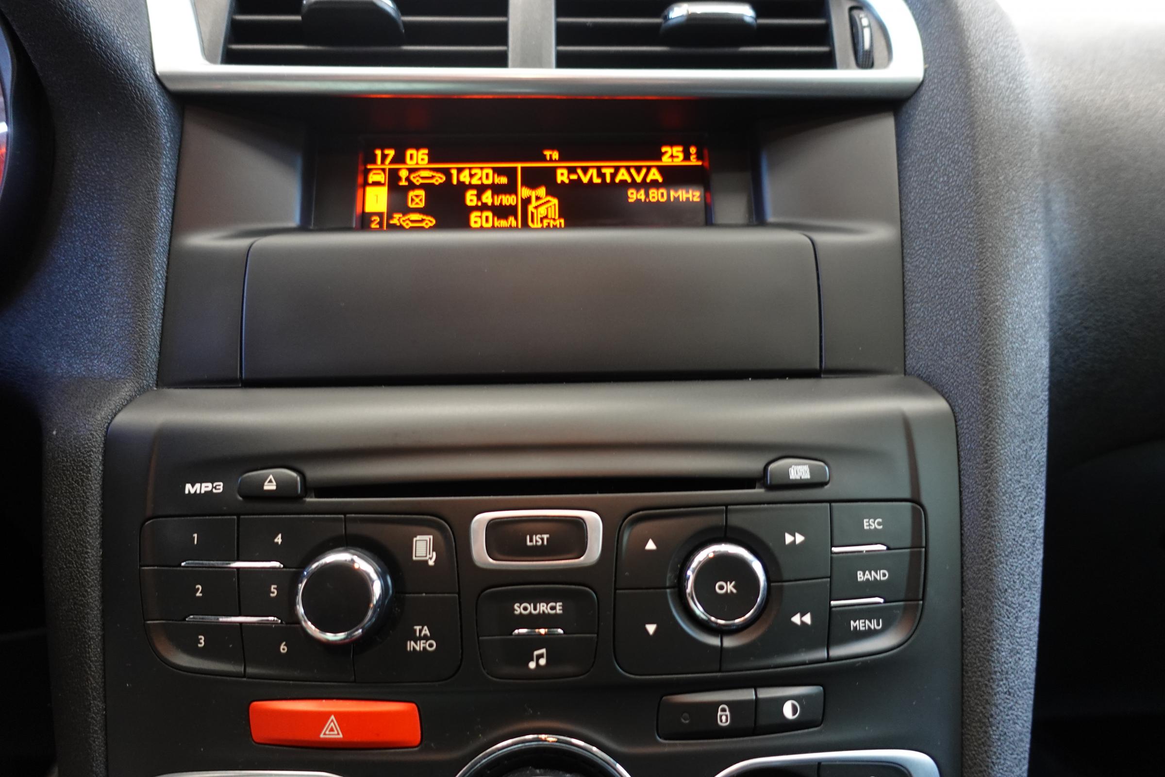 Citroën C4, 2012 - pohled č. 17