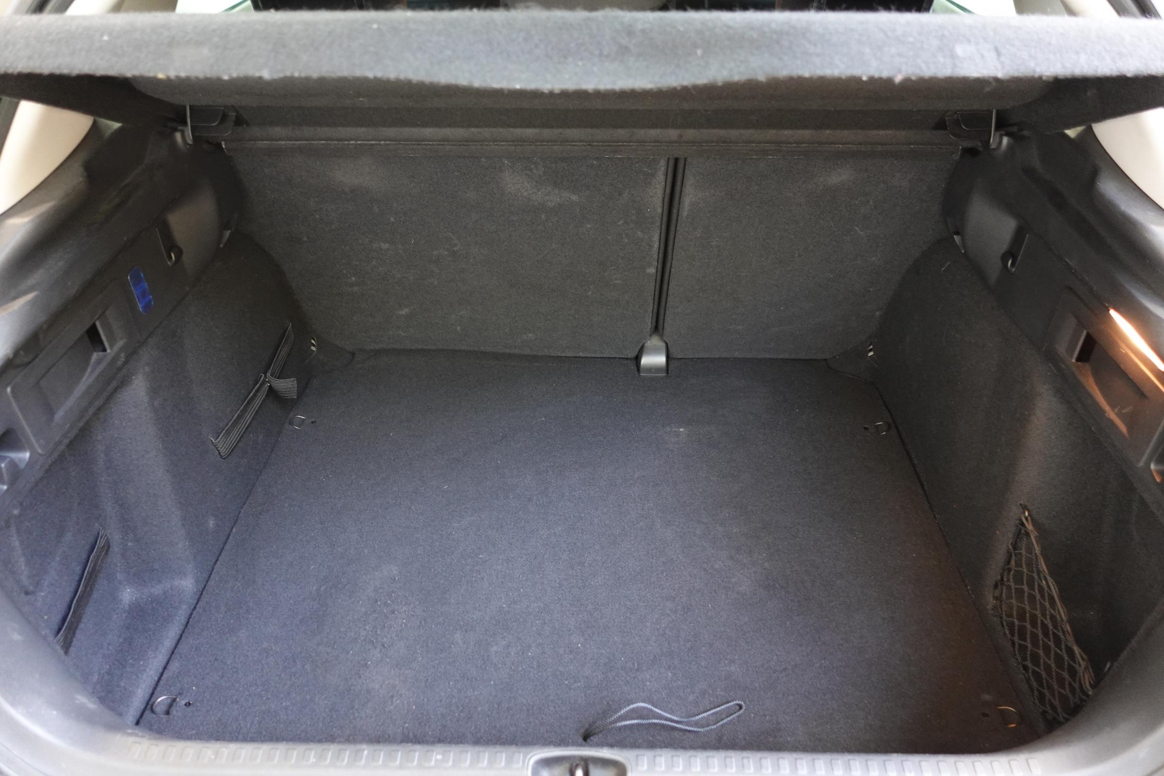 Citroën C4, 2012 - pohled č. 7