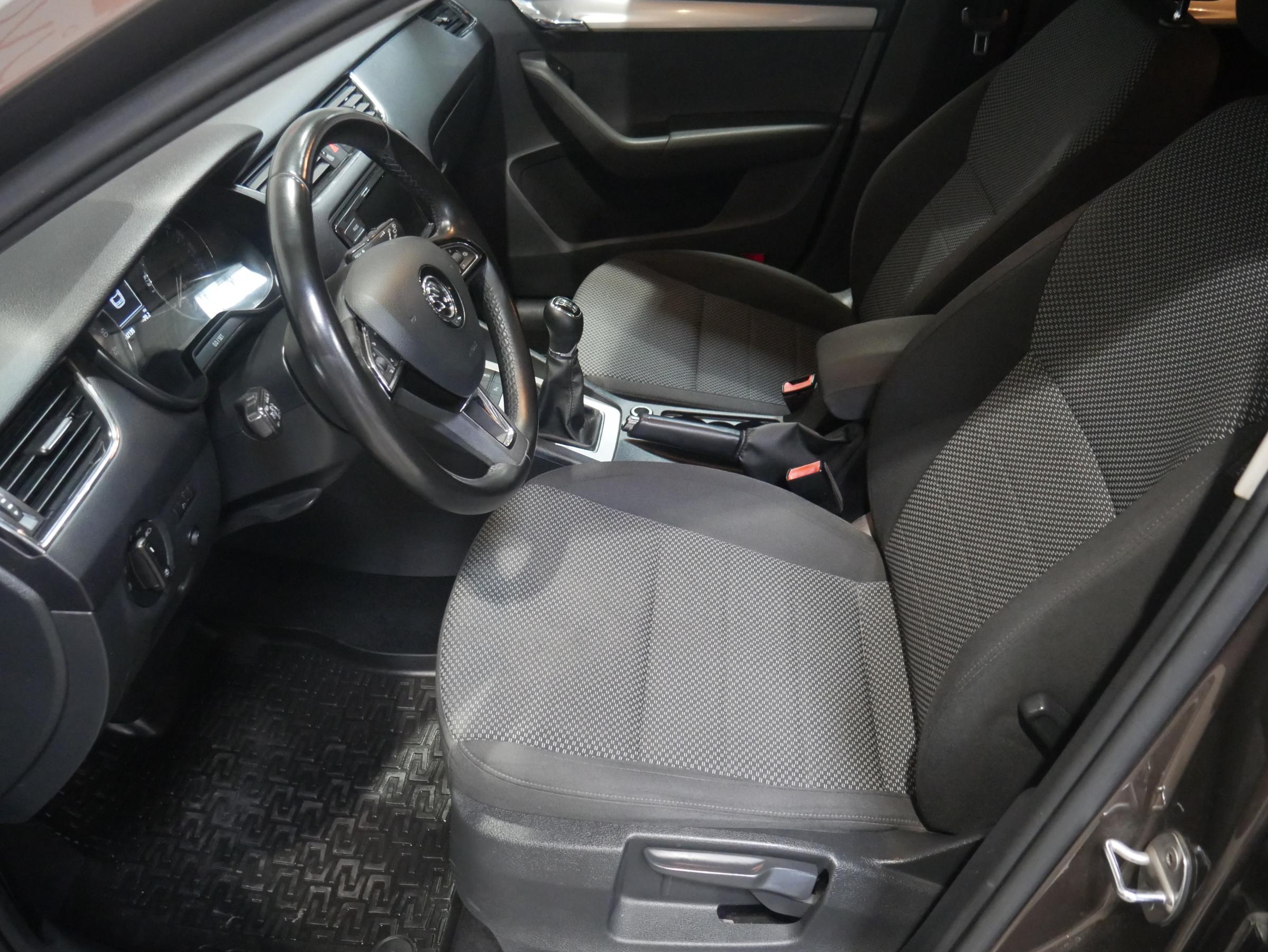 Škoda Octavia III, 2015 - pohled č. 10