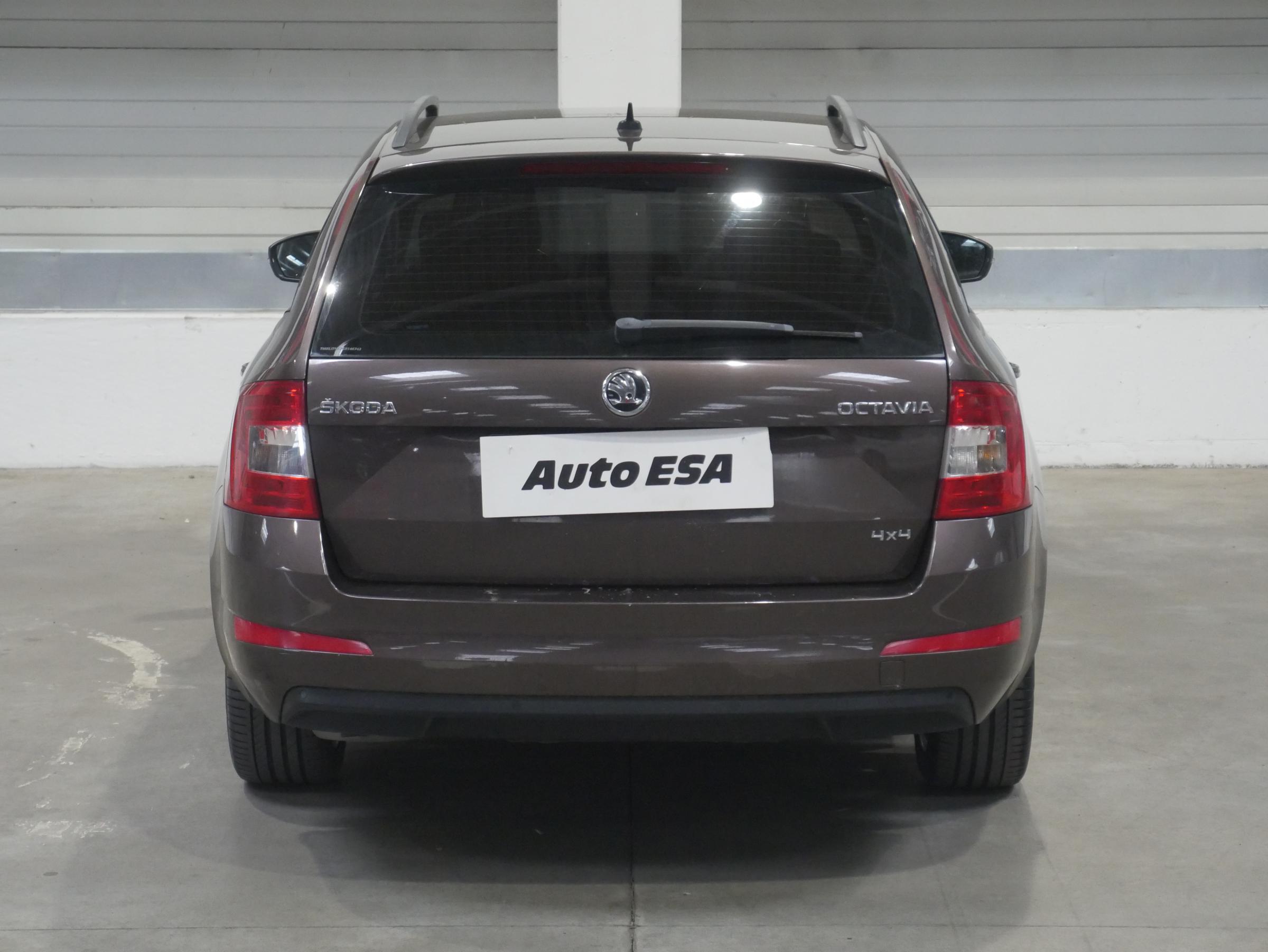Škoda Octavia III, 2015 - pohled č. 5