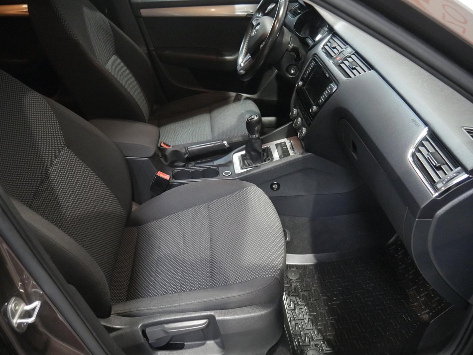 Škoda Octavia III 2.0TDi  4x4