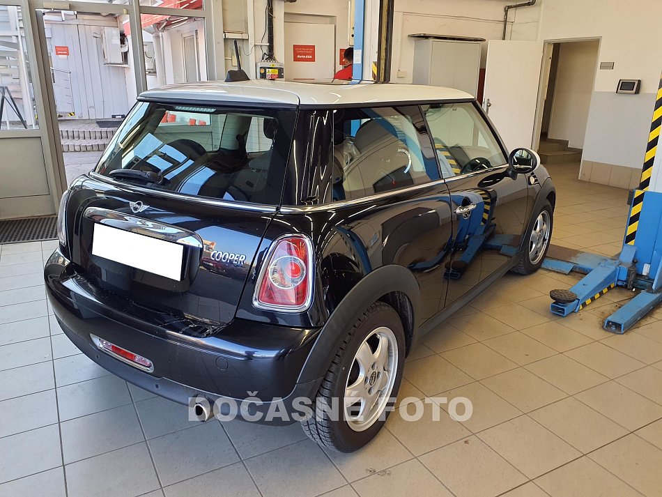 Mini Cooper 1.6i 