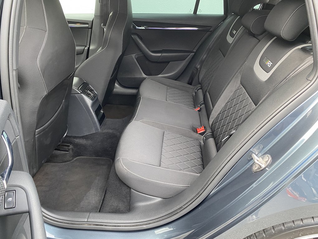 Škoda Octavia III 2.0TDi RS