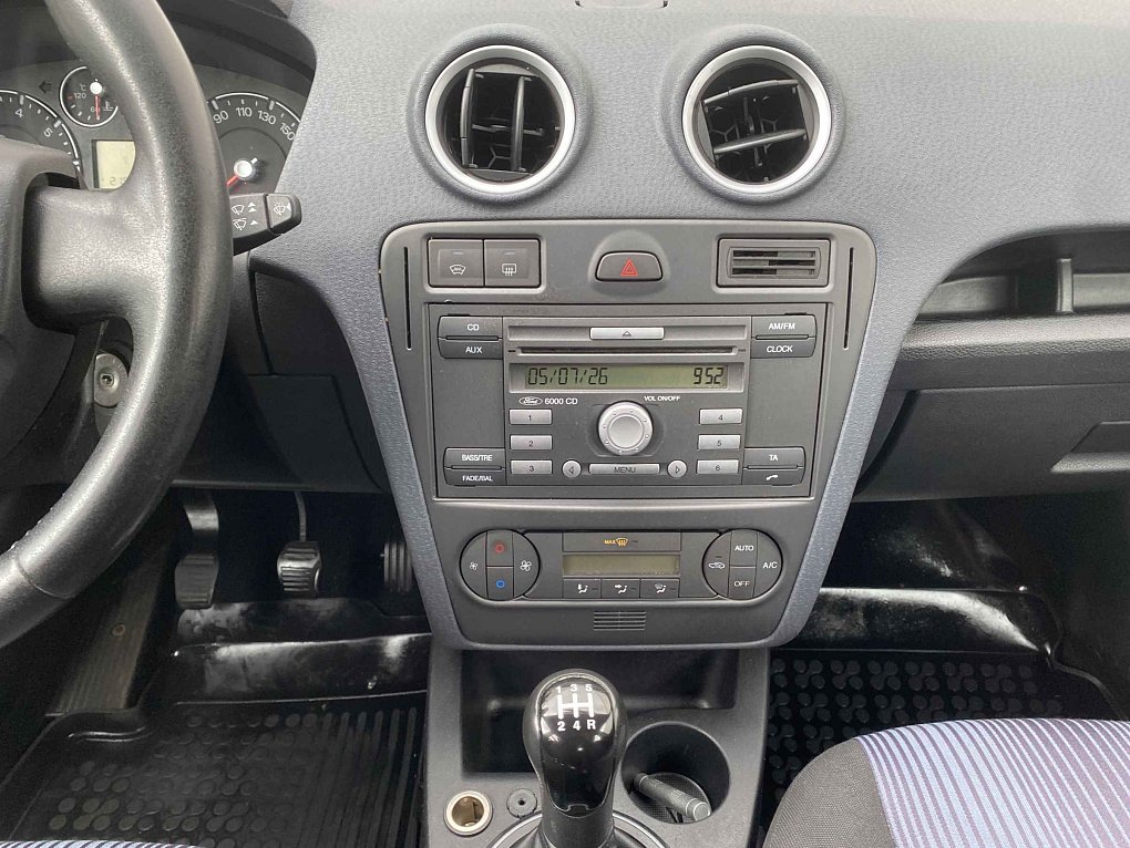 Ford Fusion 1.4i 