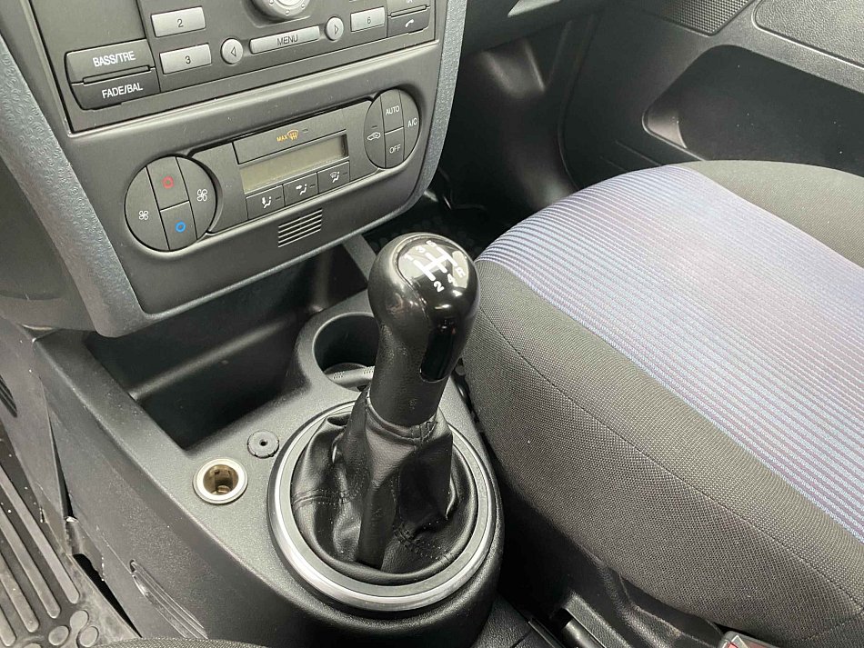 Ford Fusion 1.4i 