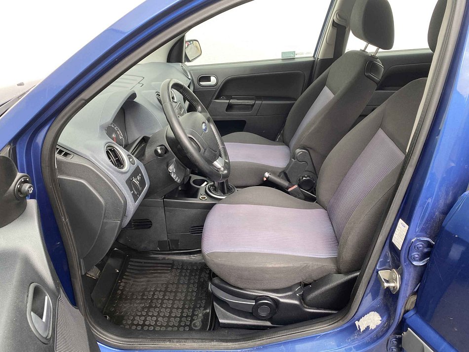 Ford Fusion 1.4i 