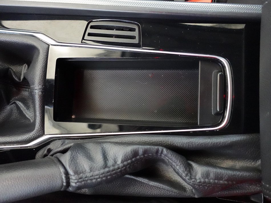 Peugeot 508 2.0 HDi Active SW