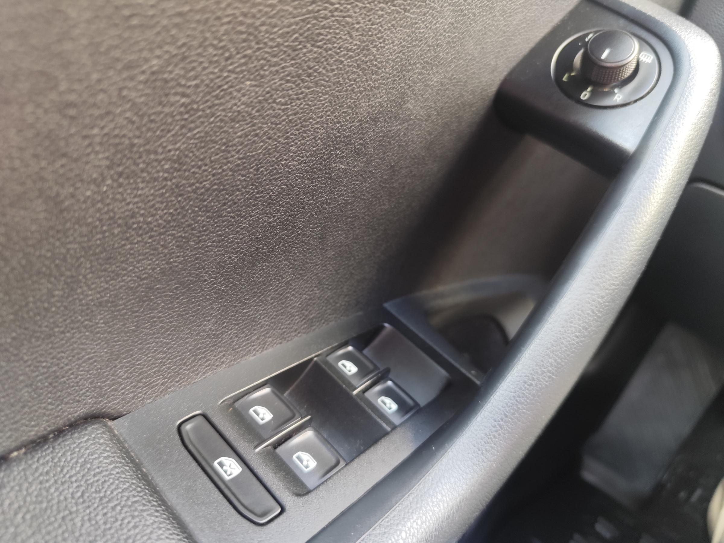 Škoda Octavia III, 2017 - pohled č. 22