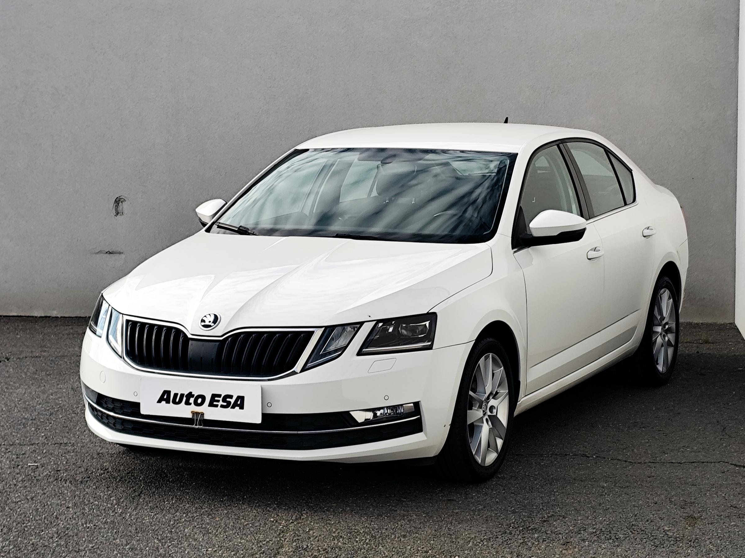 Škoda Octavia III, 2017 - pohled č. 3