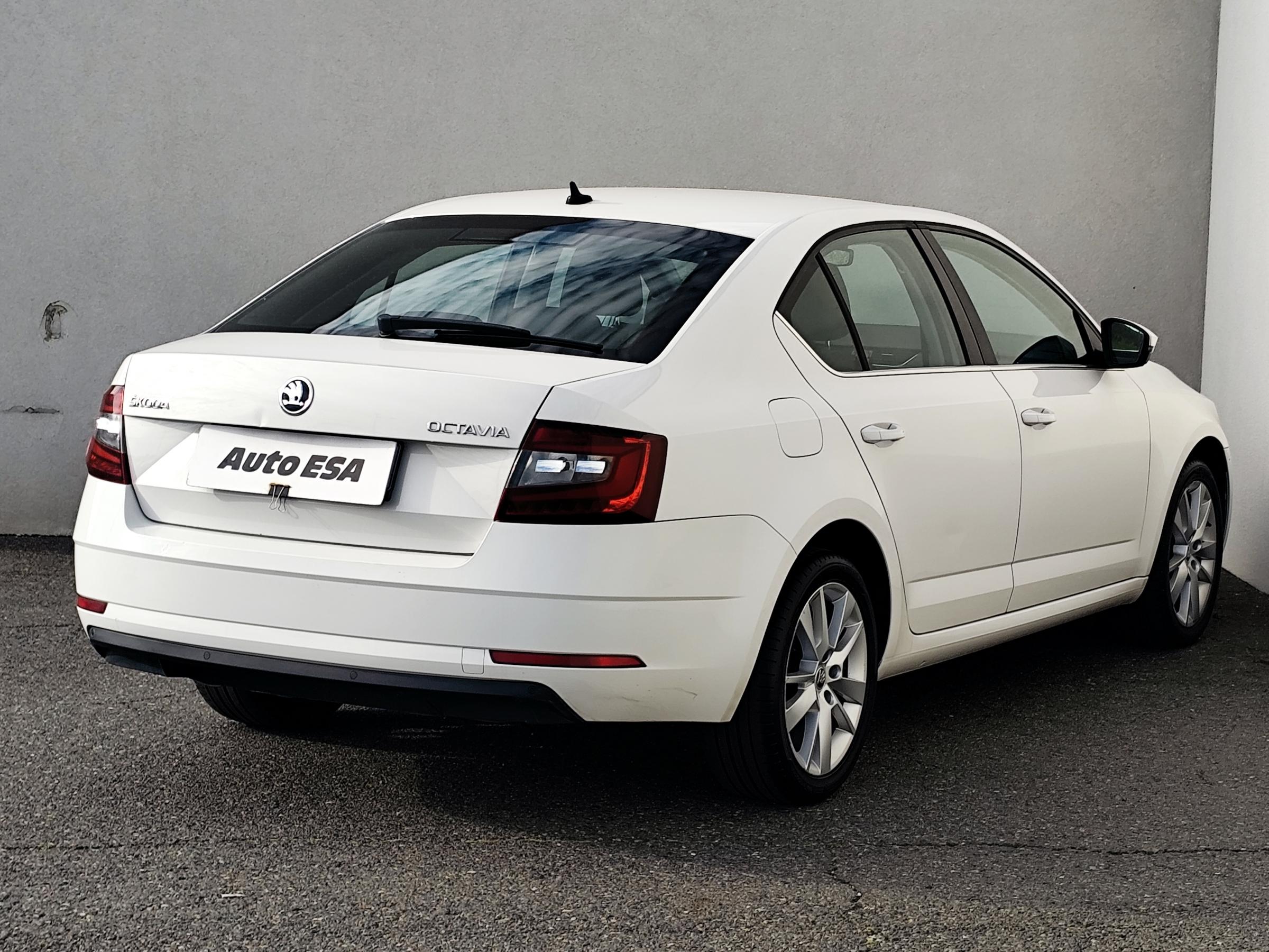 Škoda Octavia III, 2017 - pohled č. 4
