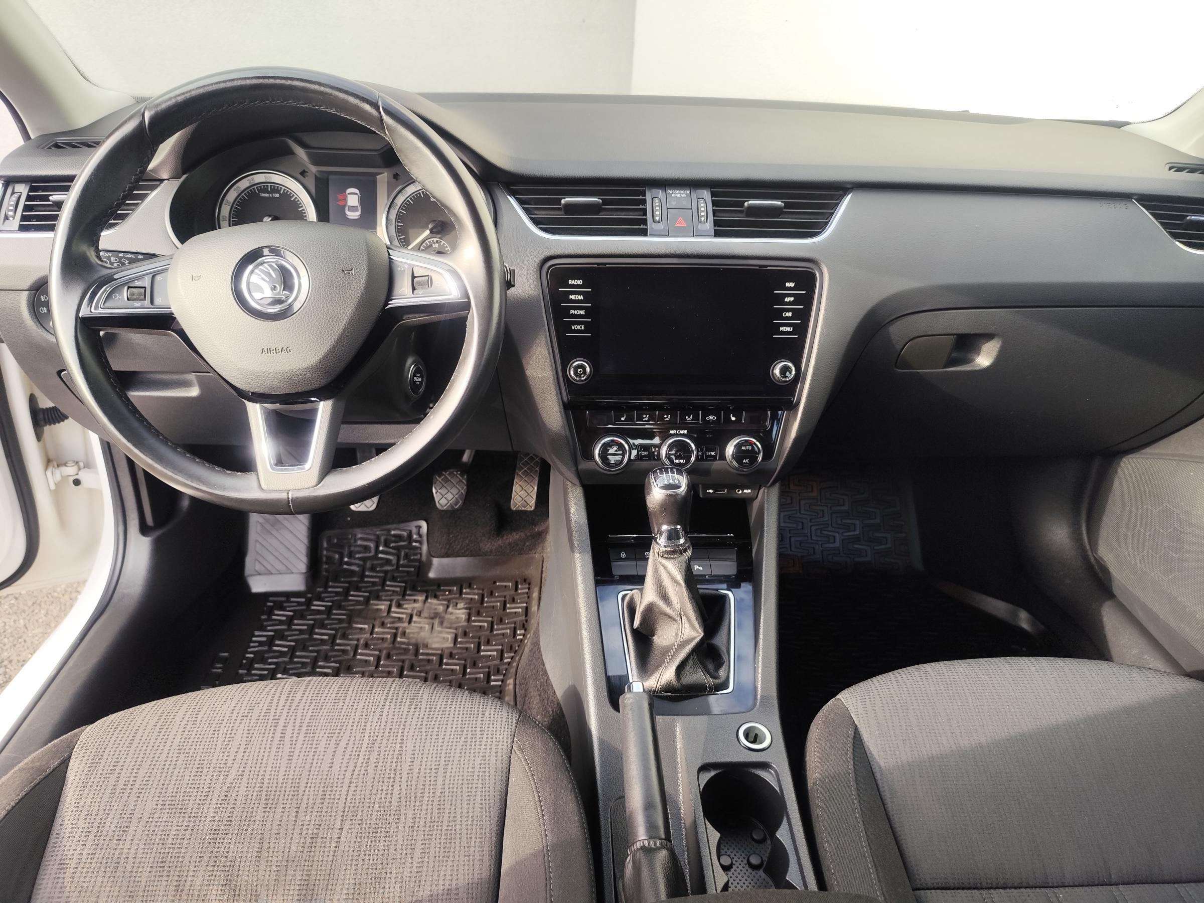 Škoda Octavia III, 2017 - pohled č. 8