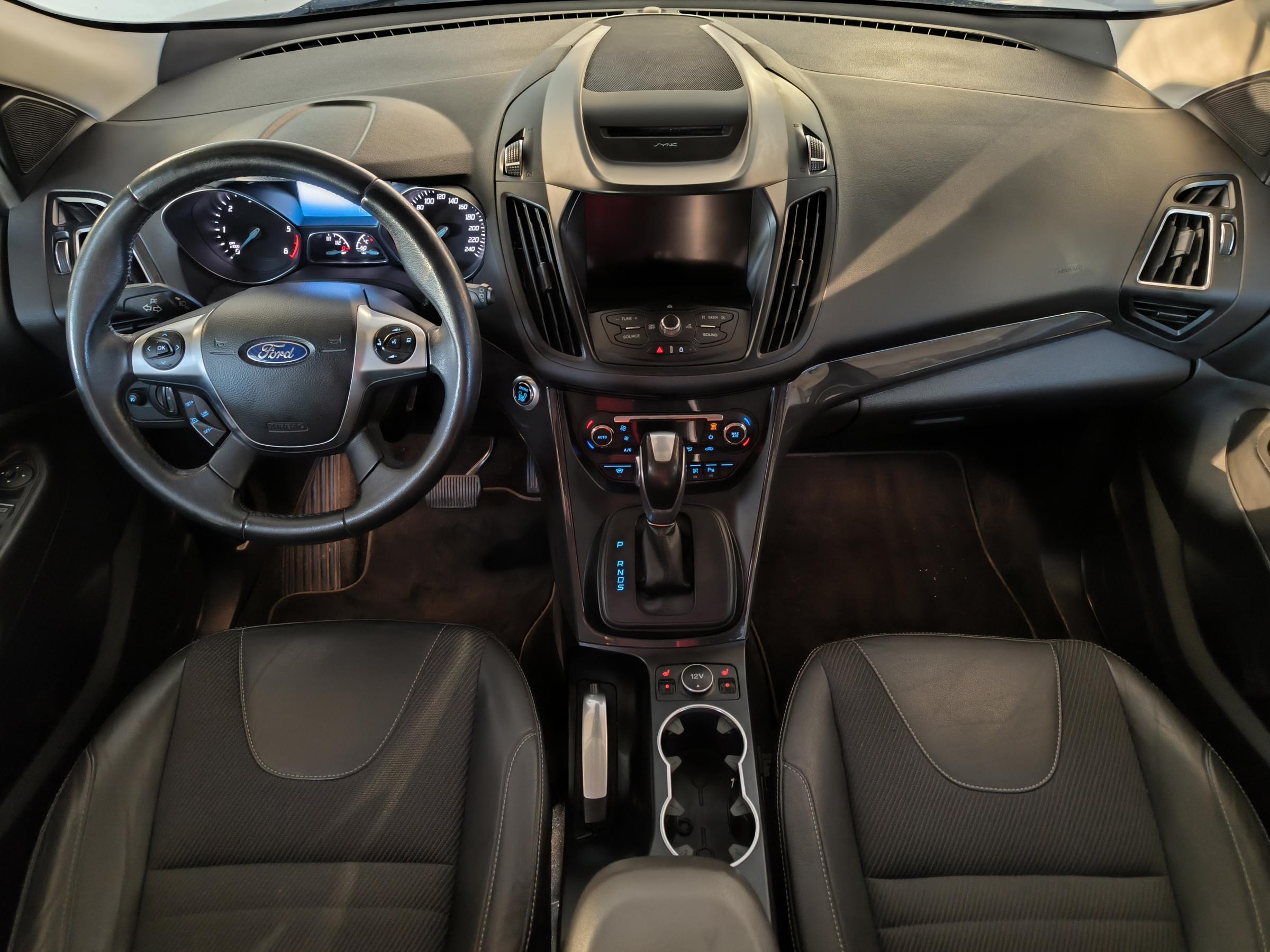 Ford Kuga, 2016 - pohled č. 12