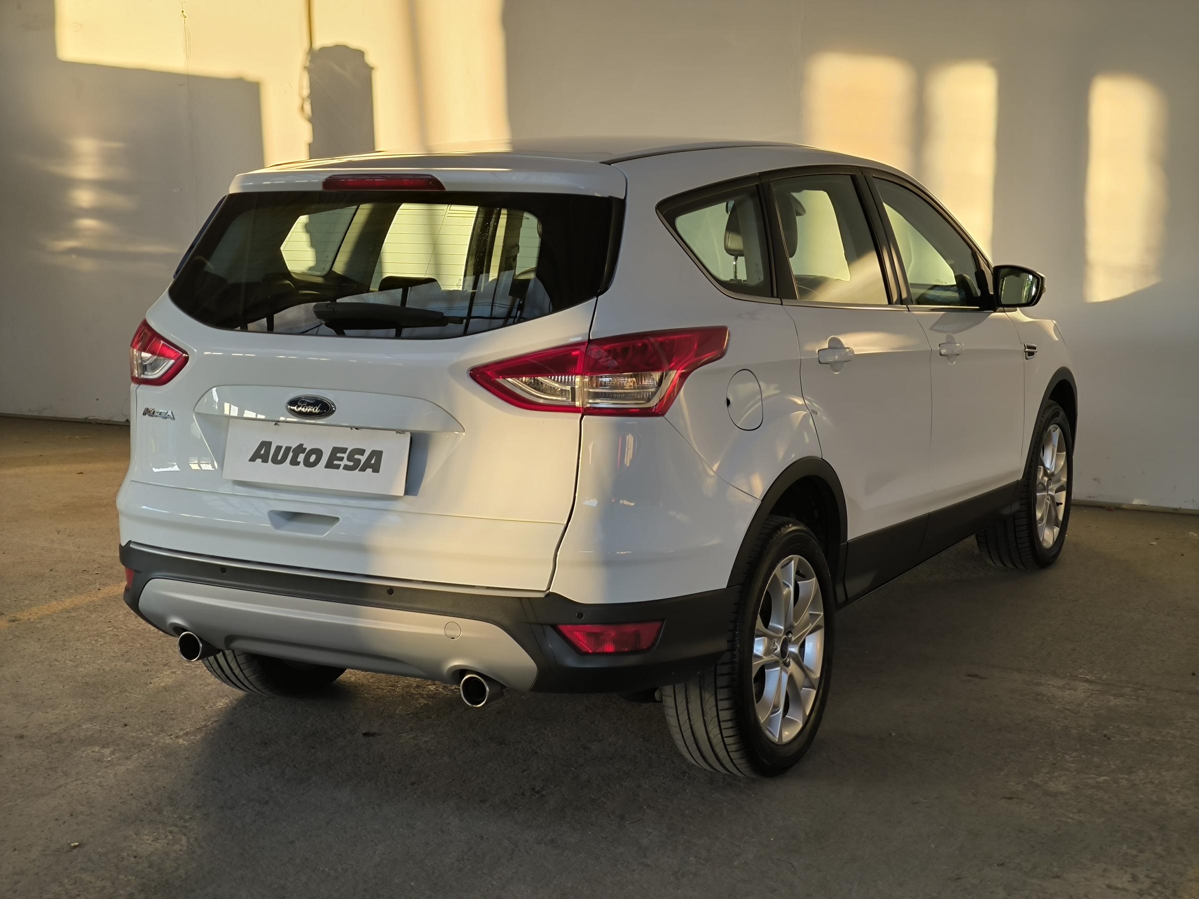 Ford Kuga, 2016 - pohled č. 6