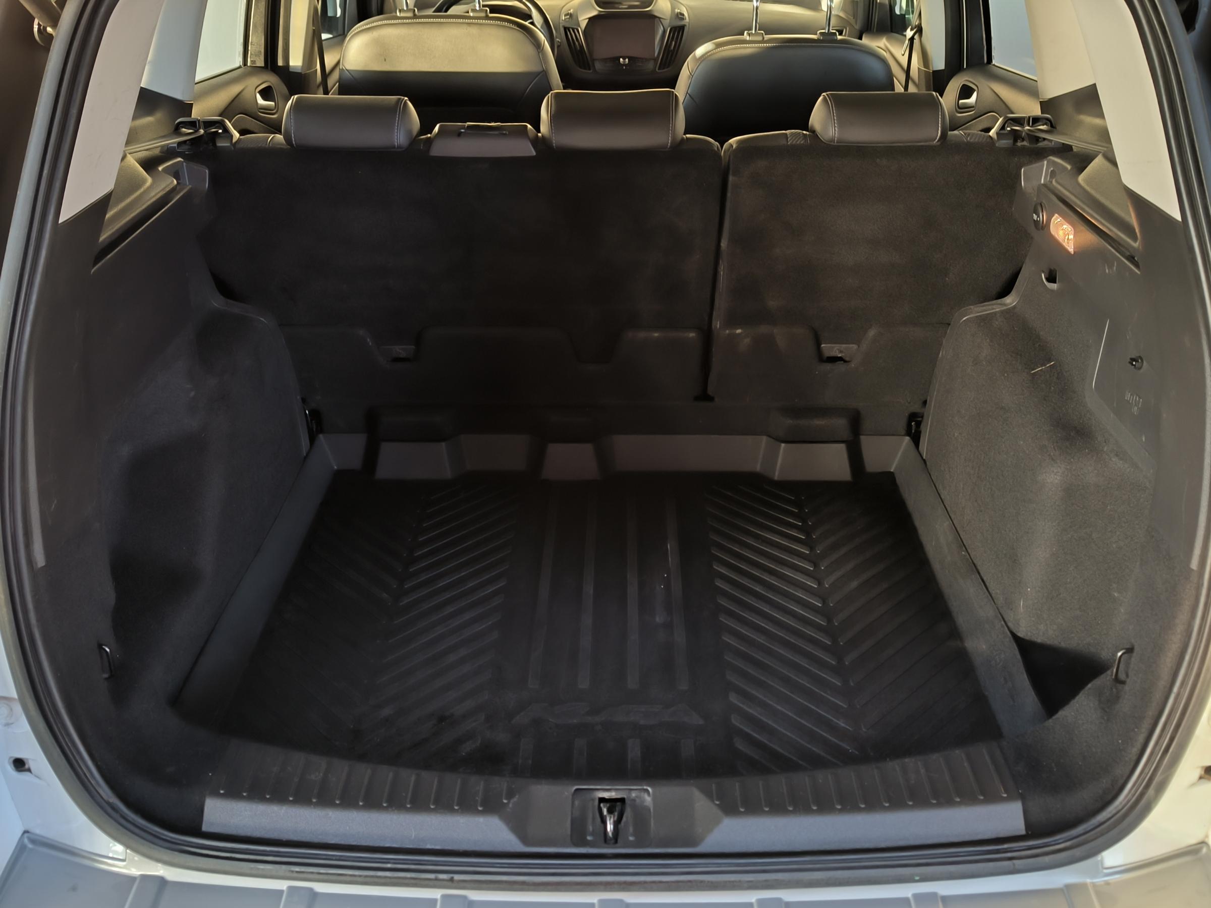 Ford Kuga, 2016 - pohled č. 7