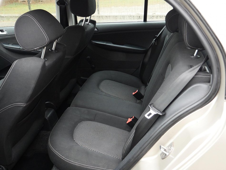 Škoda Fabia I 1.2 HTP 