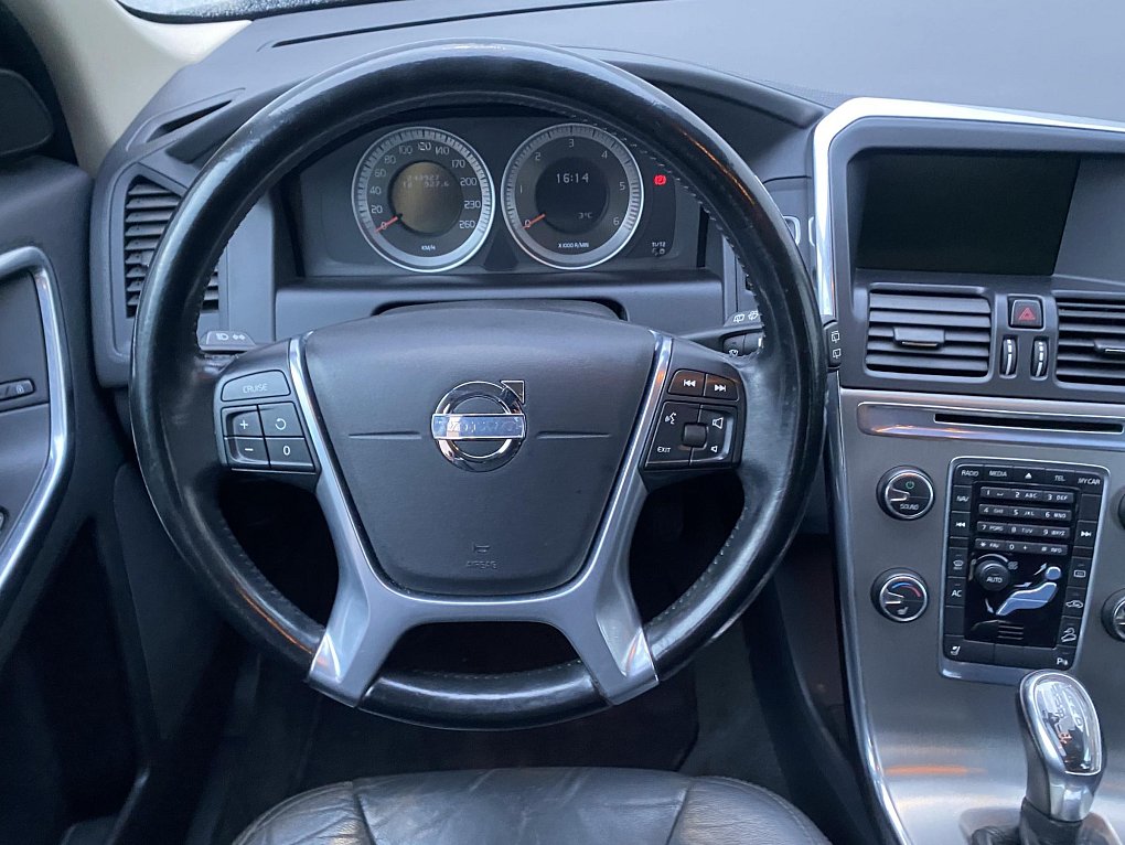 Volvo XC60 2.4 D  4x4