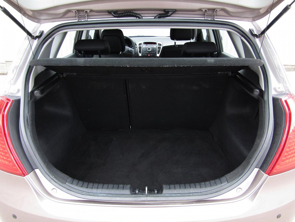 Kia Ceed 1.4 CVVT 