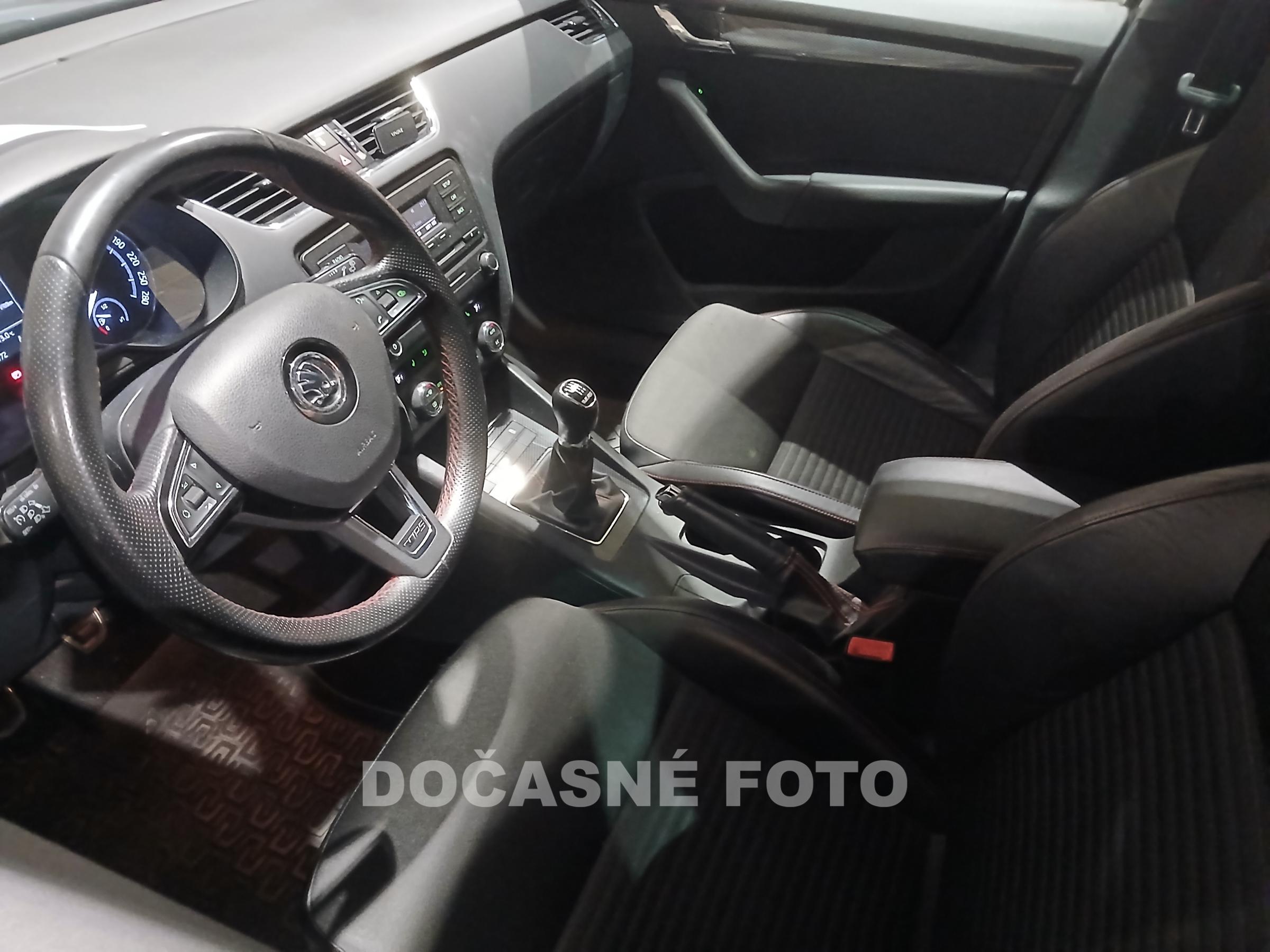 Škoda Octavia III, 2013 - pohled č. 3