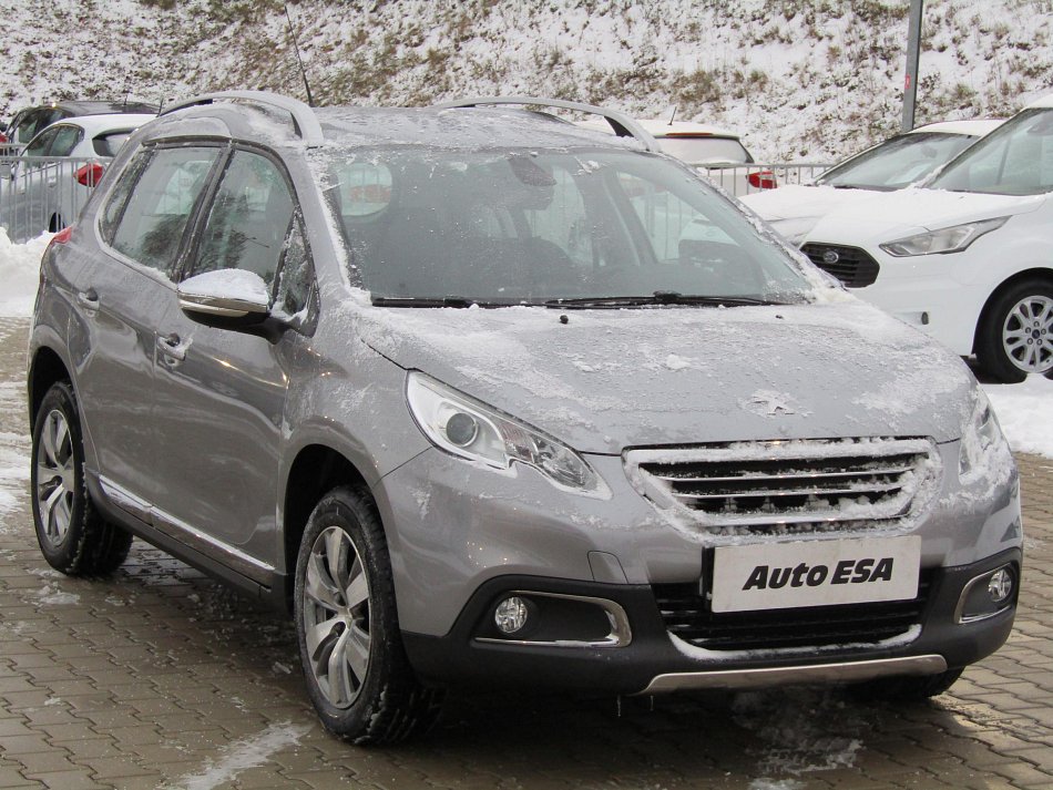 Peugeot 2008 1.2 e-THP Allure