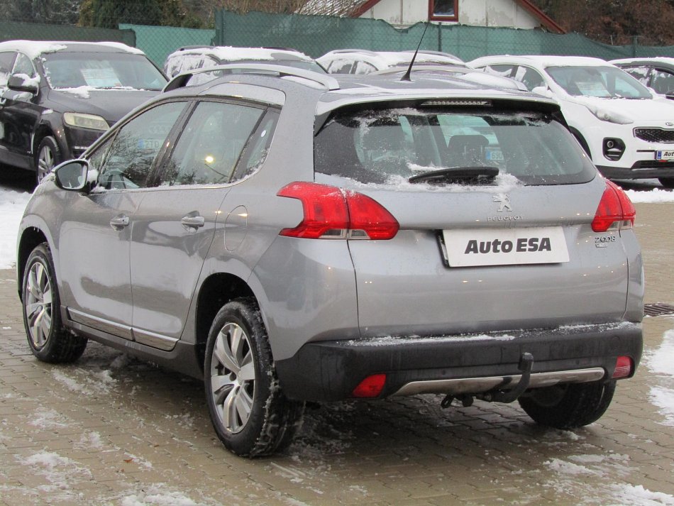 Peugeot 2008 1.2 e-THP Allure