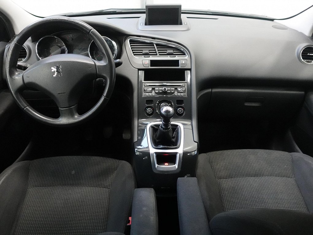 Peugeot 5008 1.6 HDi 