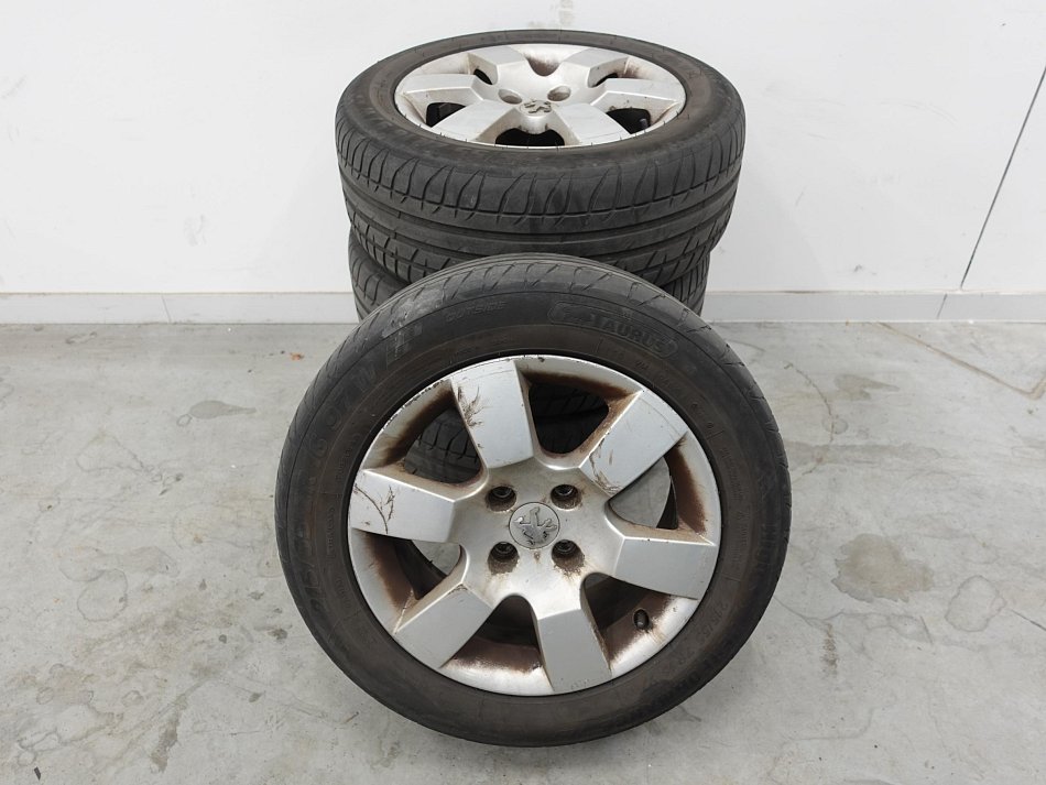 Peugeot 5008 1.6 HDi 