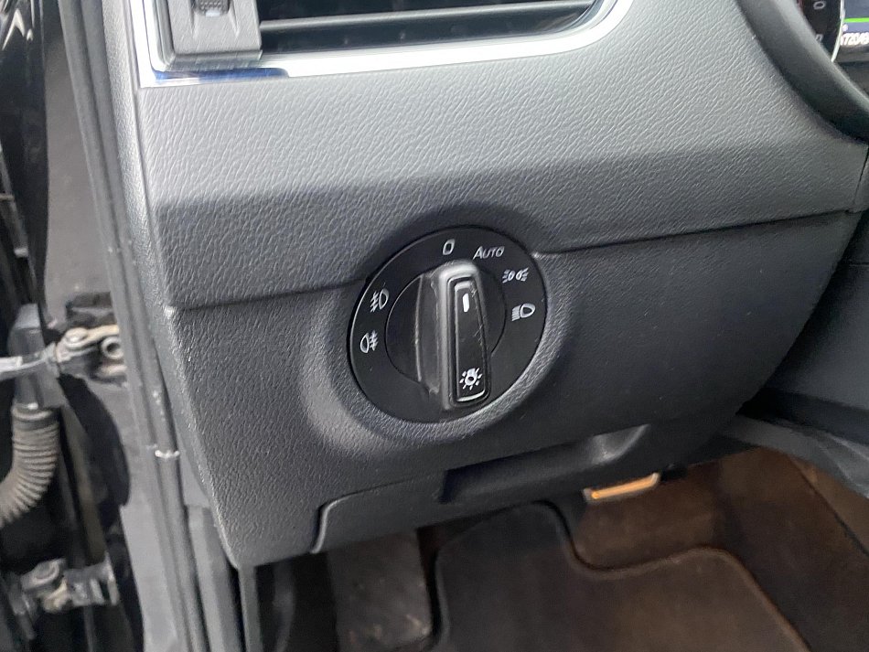 Škoda Octavia III 2.0 TDi RS Challange 4x4