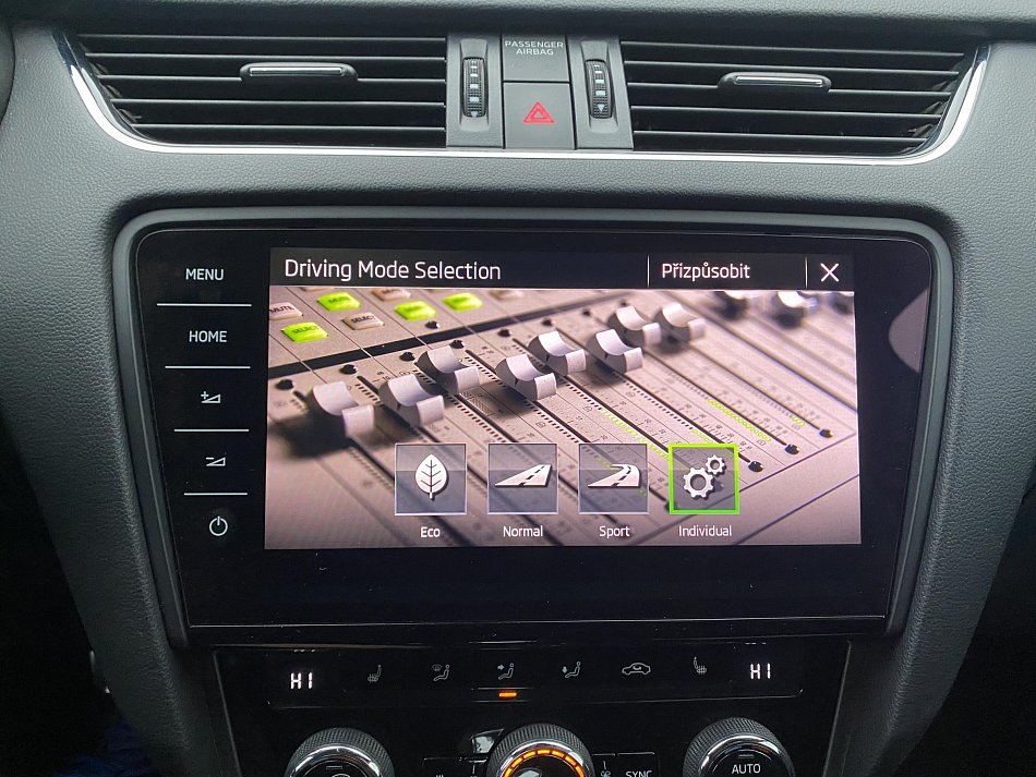 Škoda Octavia III 2.0 TDi RS Challange 4x4