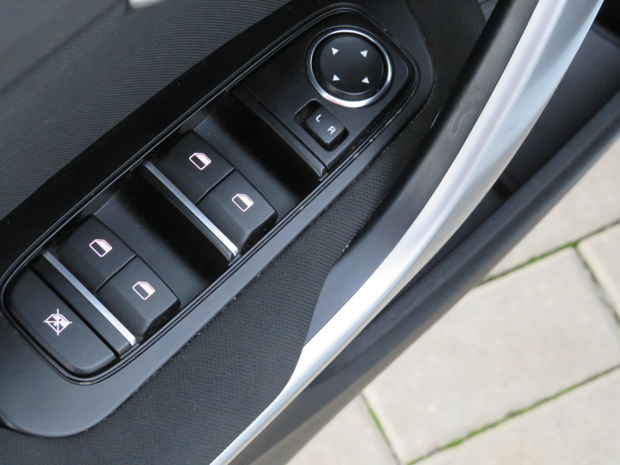 Kia Cee´d, 2020 - pohled č. 12