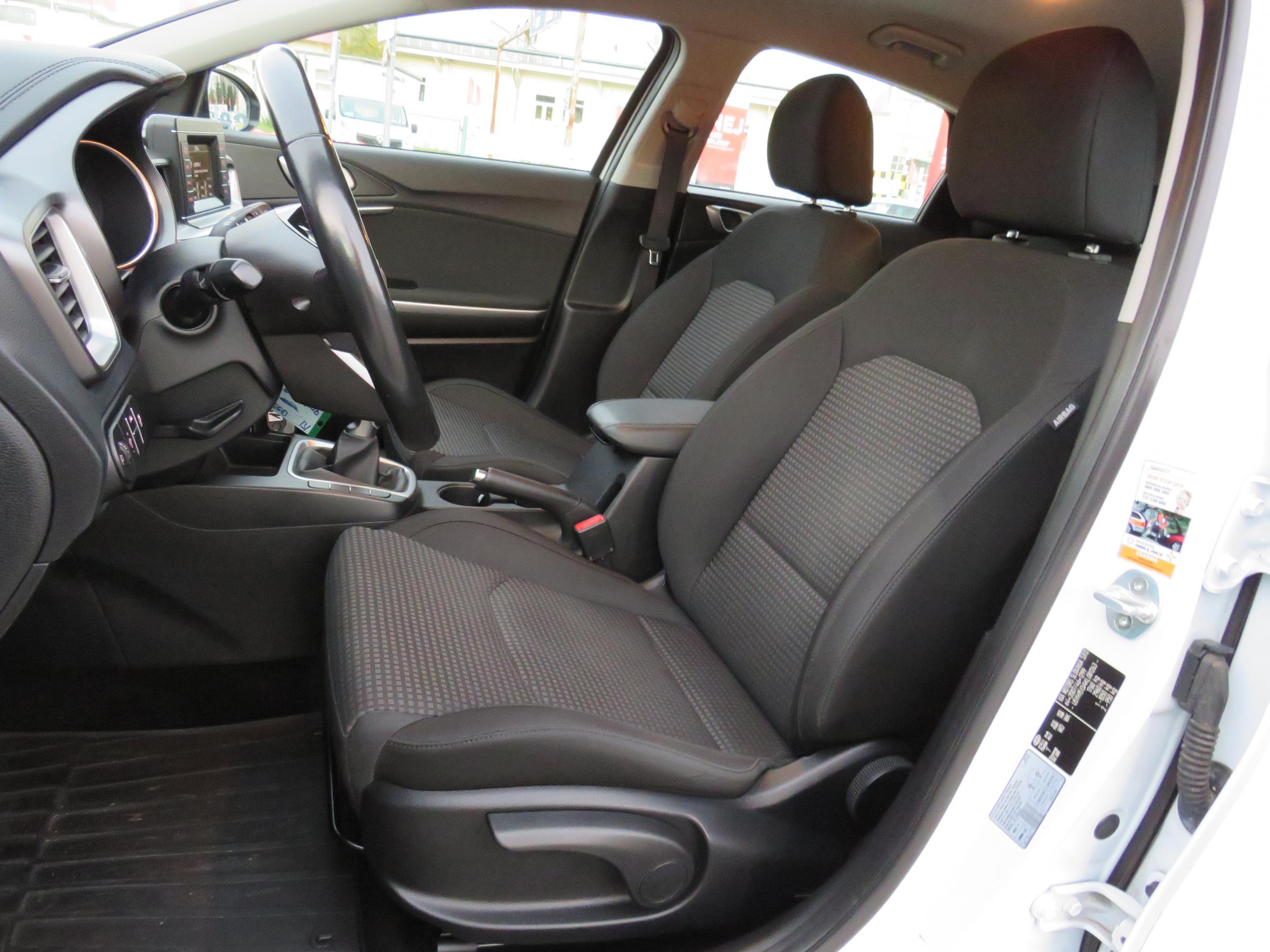 Kia Cee´d, 2020 - pohled č. 9