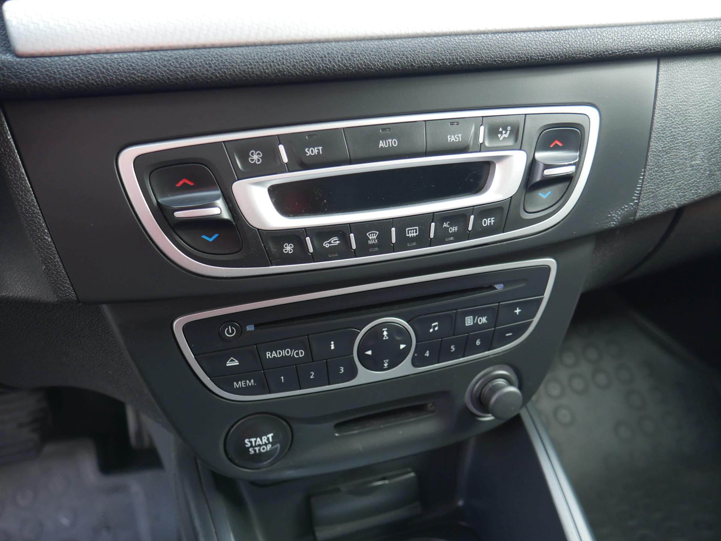 Renault Mégane, 2011 - pohled č. 11