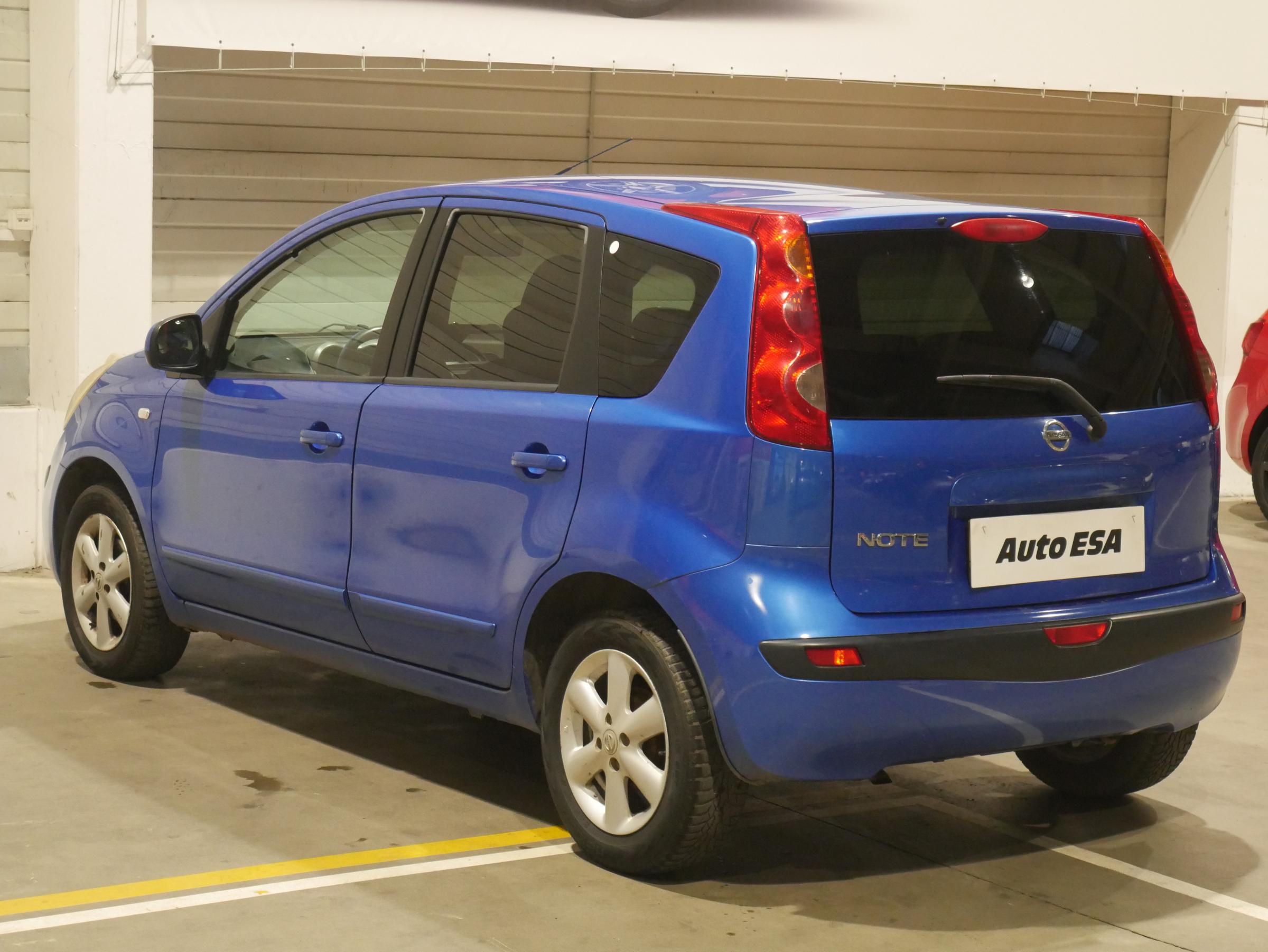 Nissan Note, 2008 - pohled č. 4