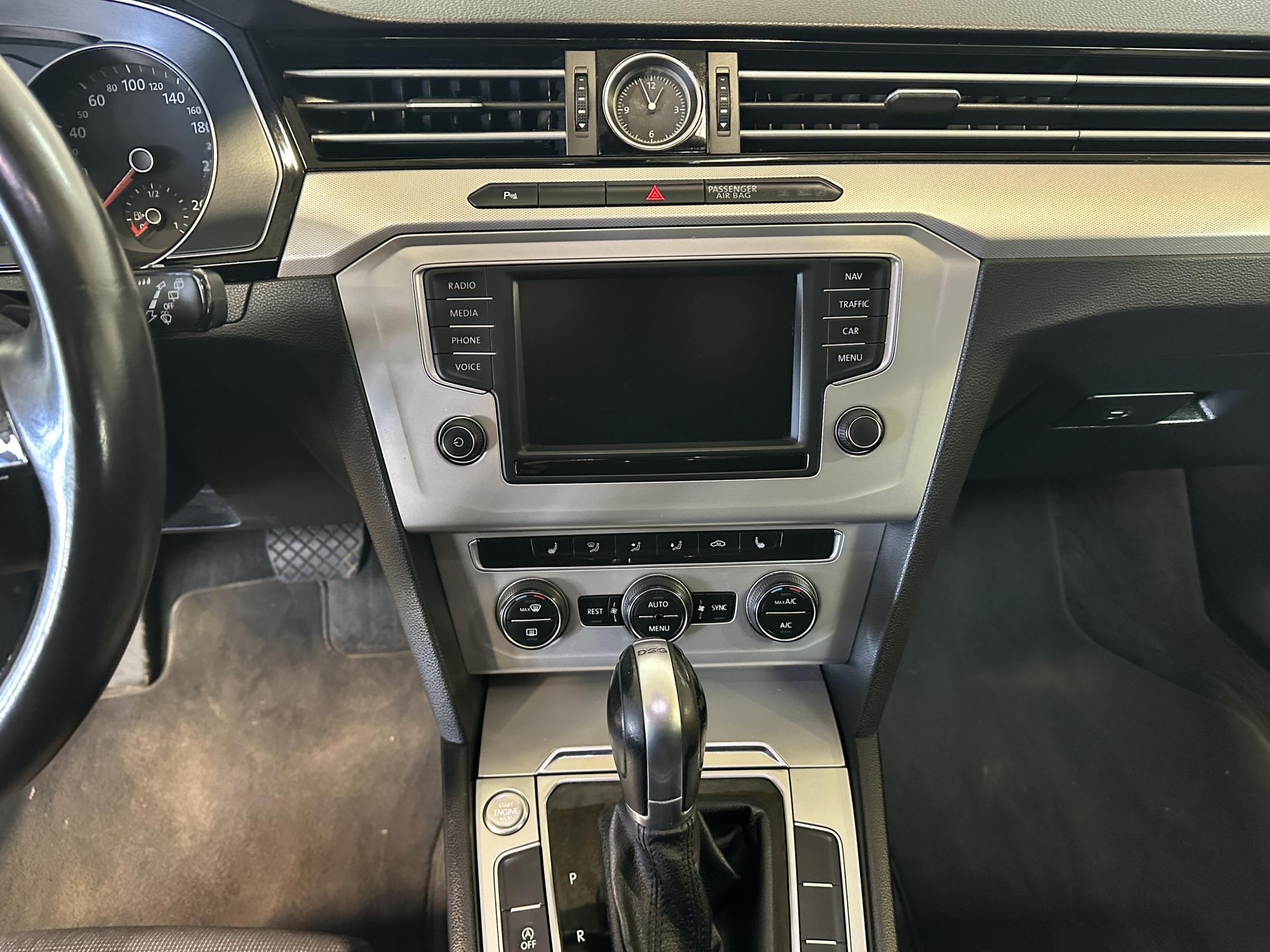 Volkswagen Passat, 2017 - pohled č. 14