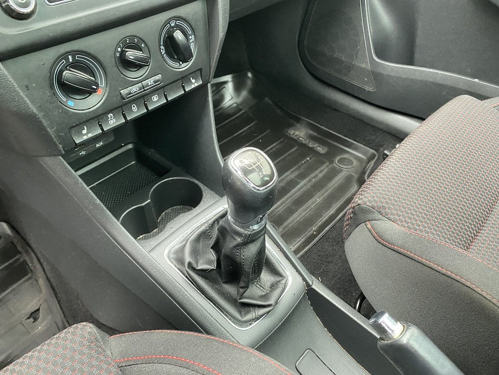 Škoda Rapid 1.6 TDi Sport