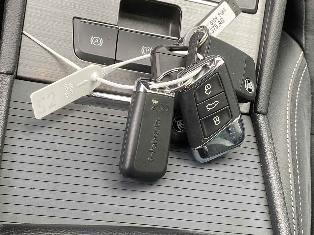 Škoda Superb III 2.0TSi  4x4