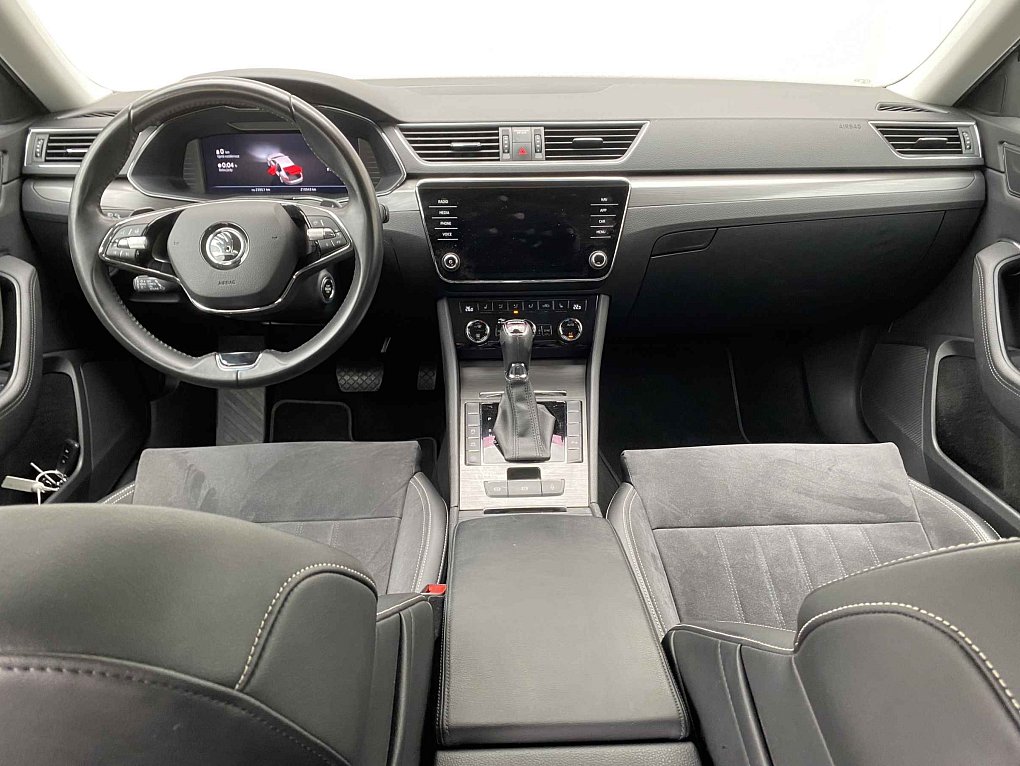 Škoda Superb III 2.0TSi  4x4
