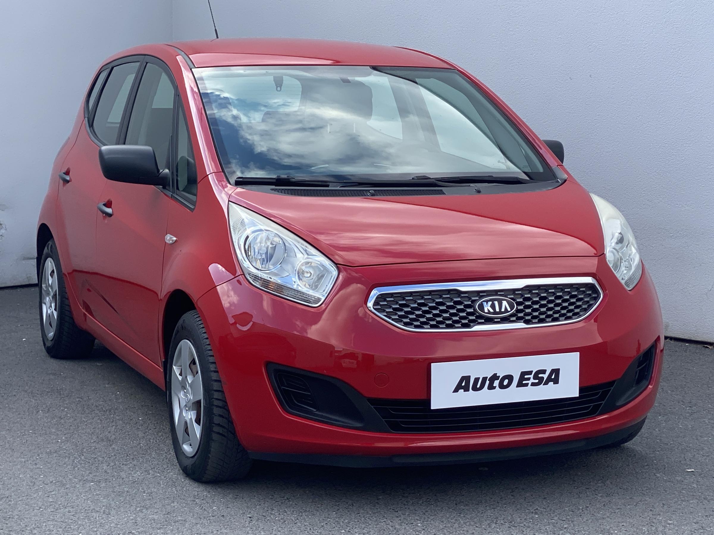 Kia Venga, 2011 - celkový pohled